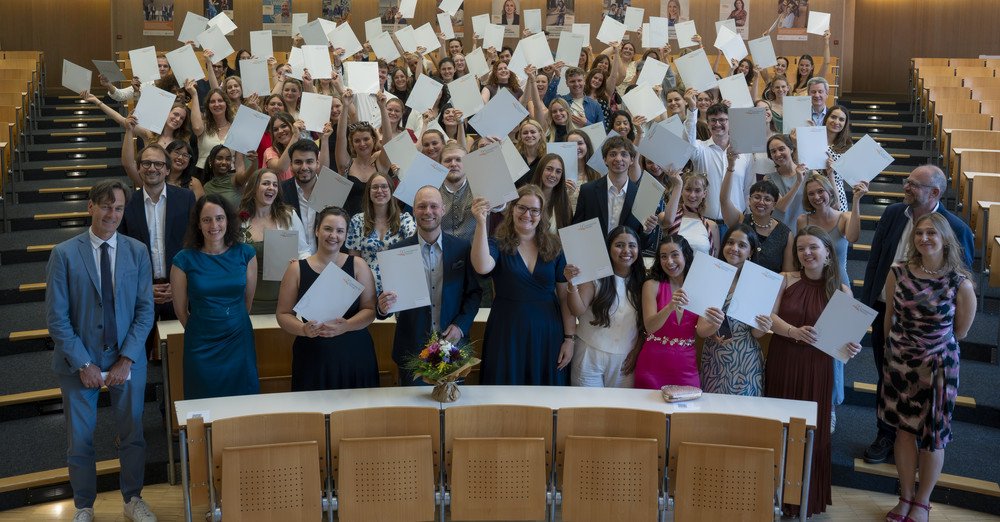 Gruppenfoto Abschlussfeier Sommersemester 2026